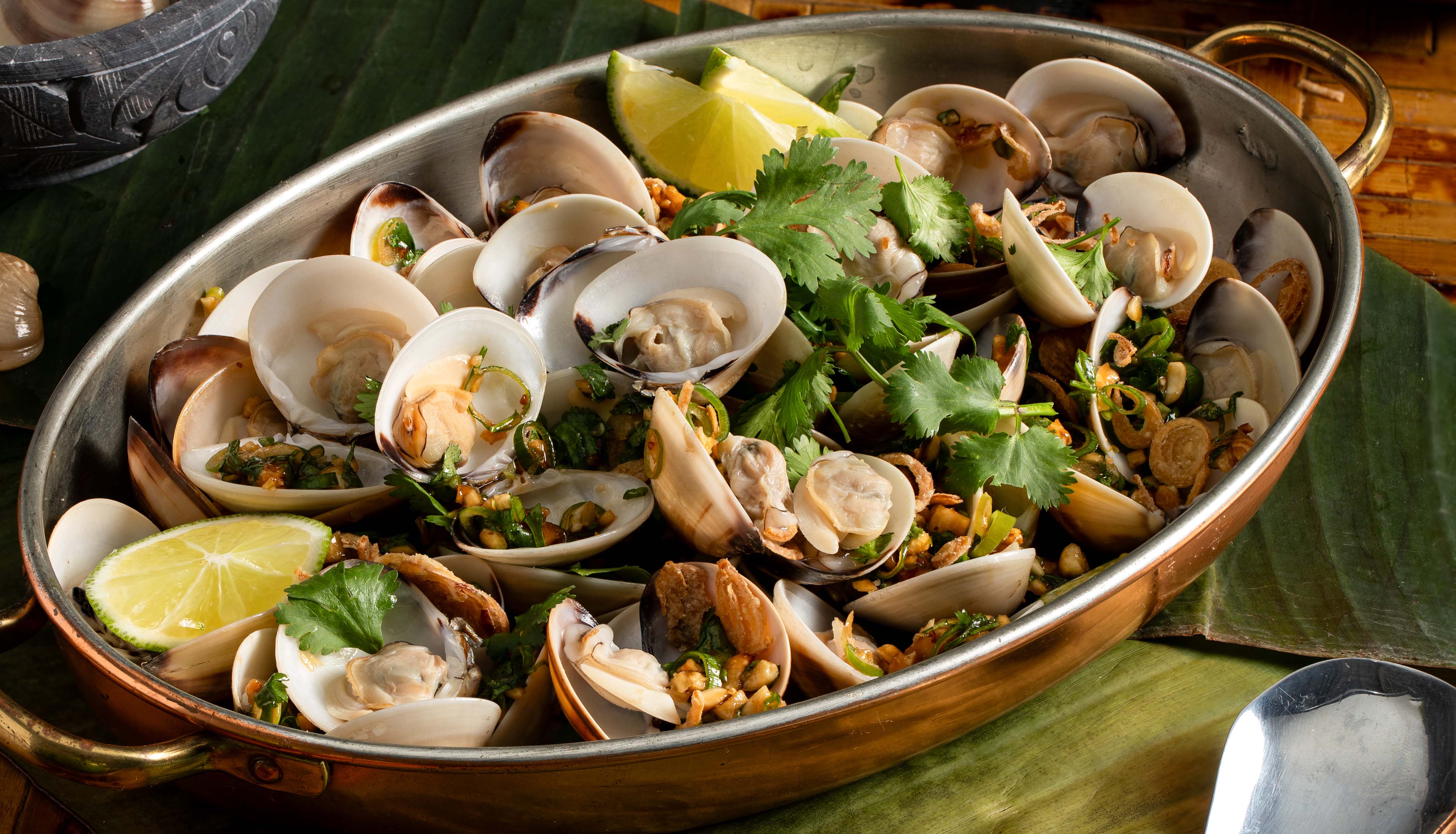 Vietnamese-Style Clams with Peanut and Herbs